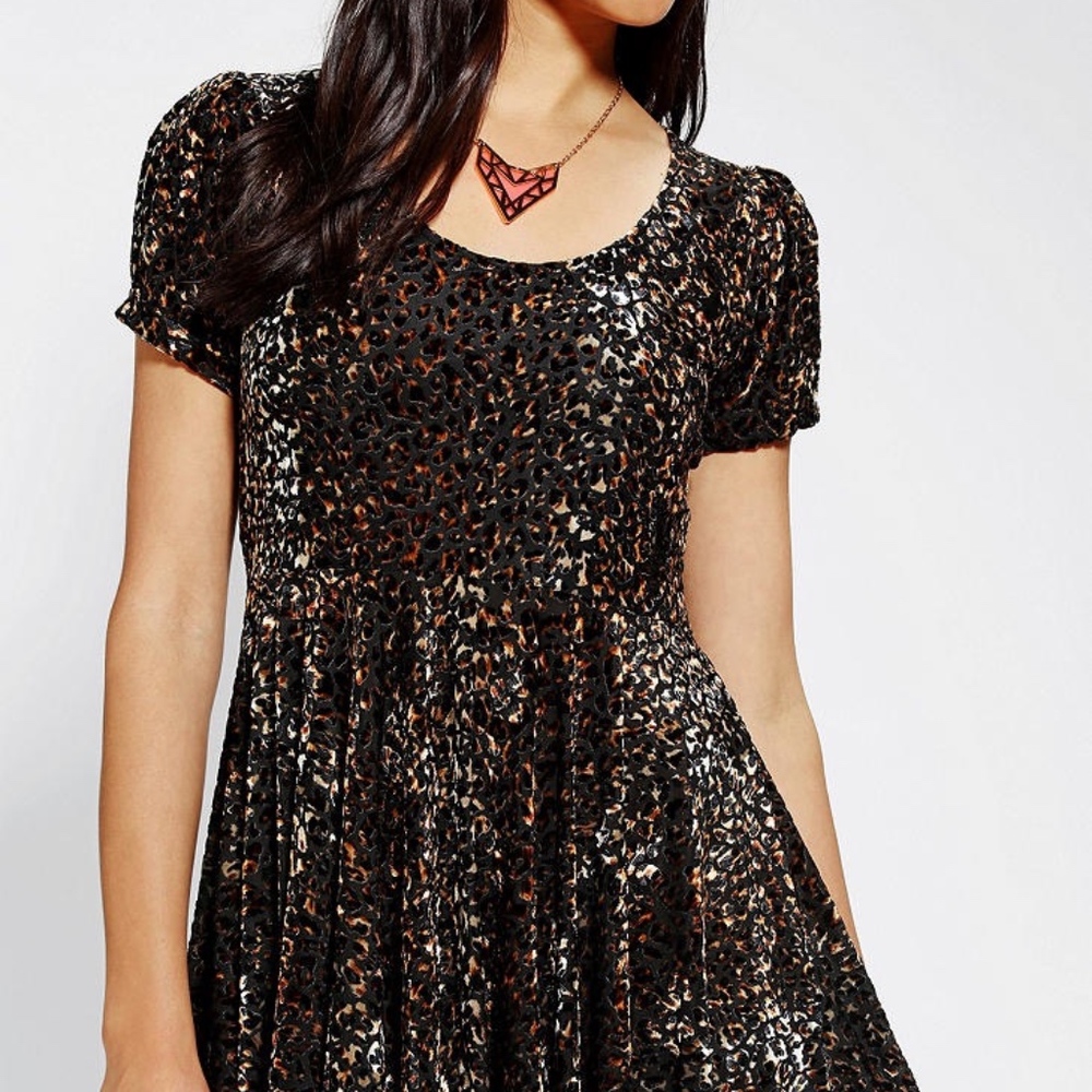 Brown Minkpink Russian Roulette Velvet Dress